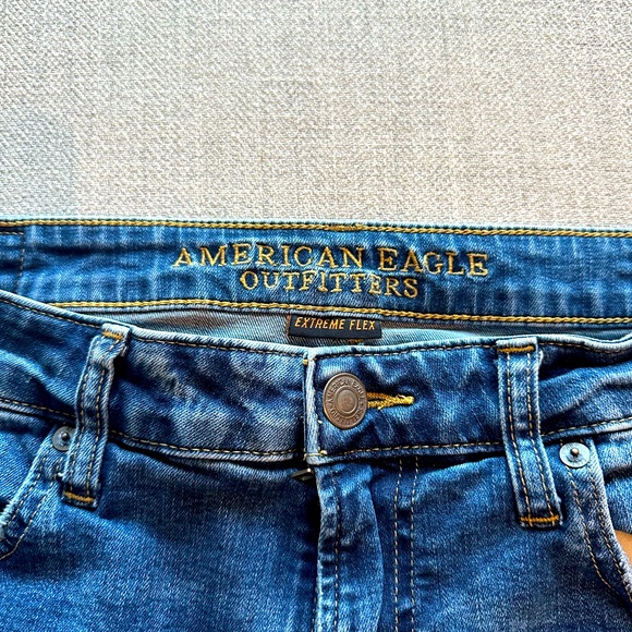 American Eagle Jean Shorts - Picture 3 of 4